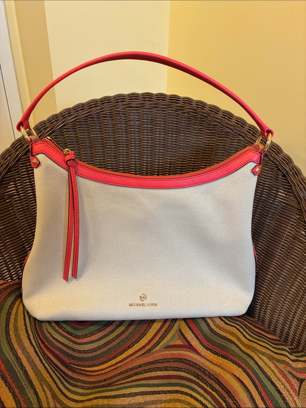 MICHAEL Michael Kors Cream Canvas Shoulder Bag with Coral Pink Trim